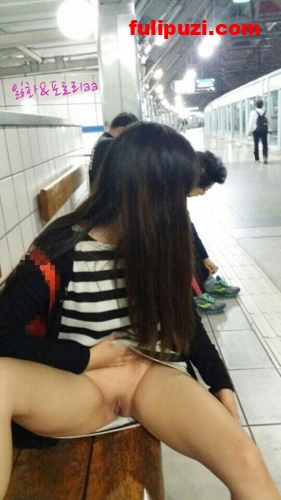 tumblr绝版系列：各种露出大神齐上阵！onenightinb精华露出博文【352P/76M】