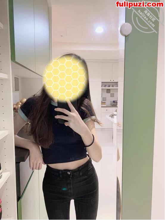 海角【善良的小嫂子】和军嫂乱伦后续5 KTV爆操唱歌中的嫂子边叫边唱歌【122P+10V/2.54G】