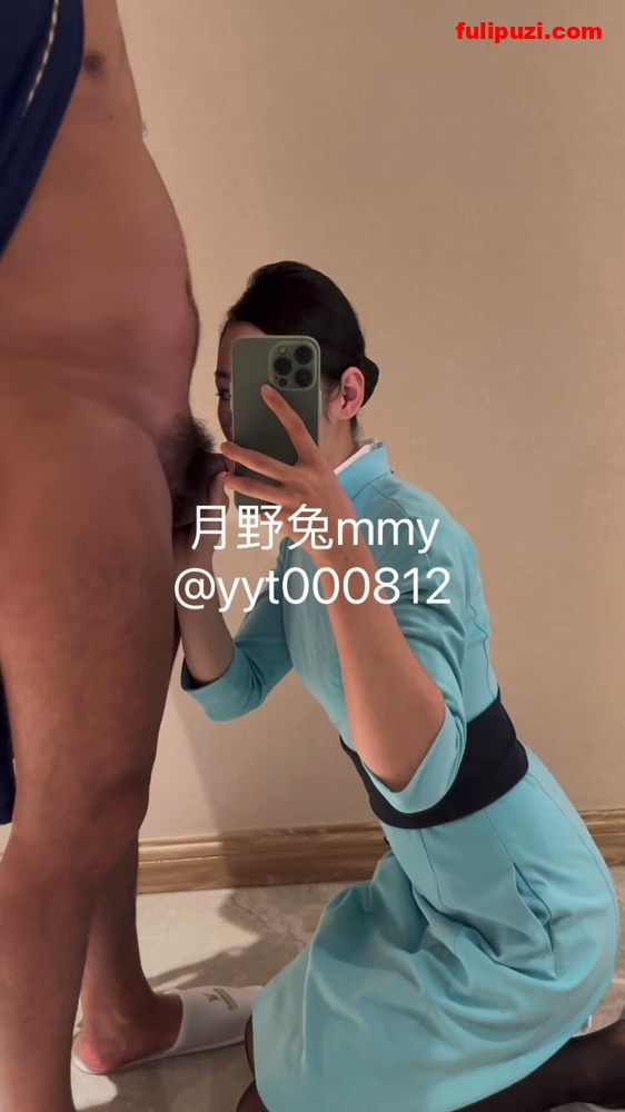 南航现役空姐【月野兔mmy】推特福利 头等舱专属服务给VIP客户口交乳交【105P+125V/377M】