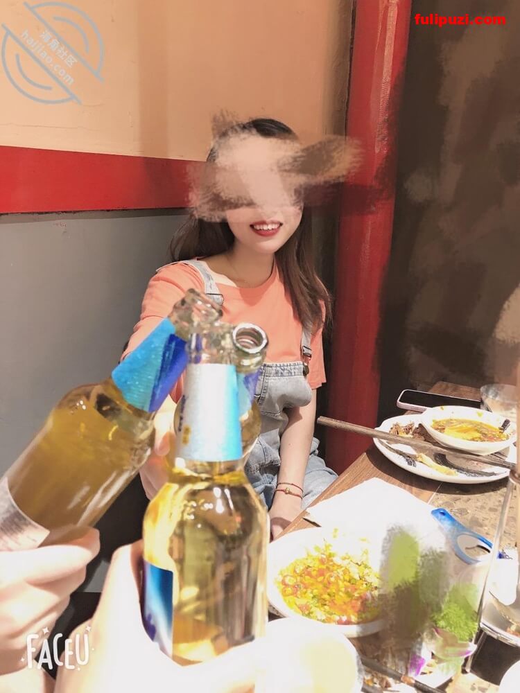 海角【偷尝嫂子的禁果】和美艳嫂子子乱伦 爸妈客厅看电视我在房间操嫂子【358P+9V/806M】