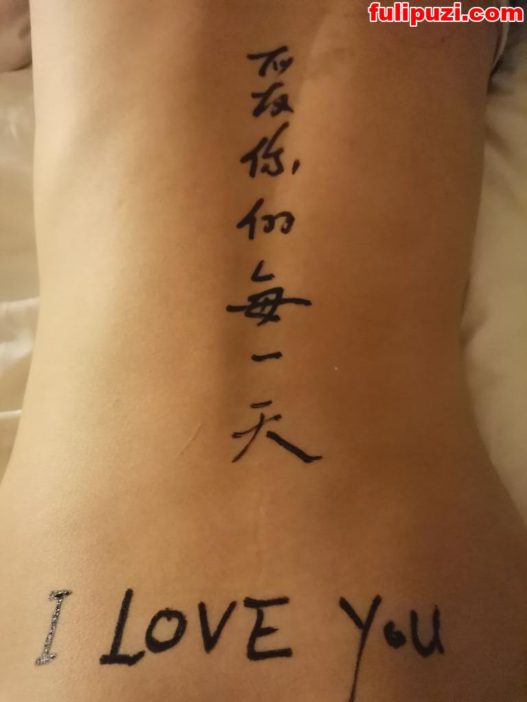 推特【北京小夫妻cuckold】绿帽记录 老婆女上位观音坐莲老公帮抬屁股【315P+219V/2.11G】