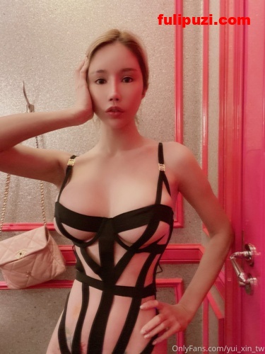 性感双唇！ 尤物网红辛尤里OnlyFans露脸合集[728P+128V/5.55G]