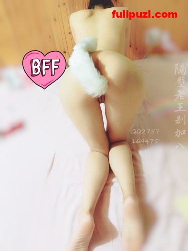 六瓣蜜桃臀凑成一朵花！推特淫妻大神【隔壁老王别加八】的淫荡生活【150P+9V/67M】