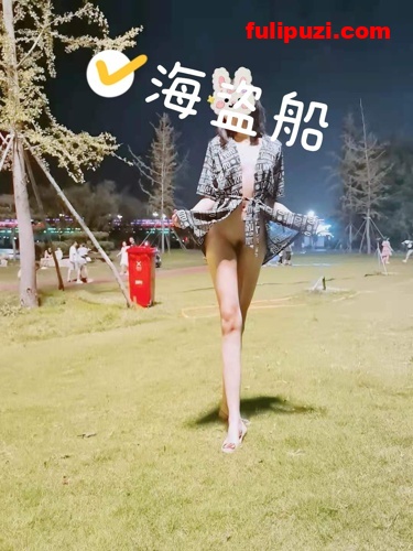 重磅推荐！专注极品良家高端聚会！ 推特30万粉大佬【海贼王】绝版淫乱群P露出福利【1130P+170V/1.1G】