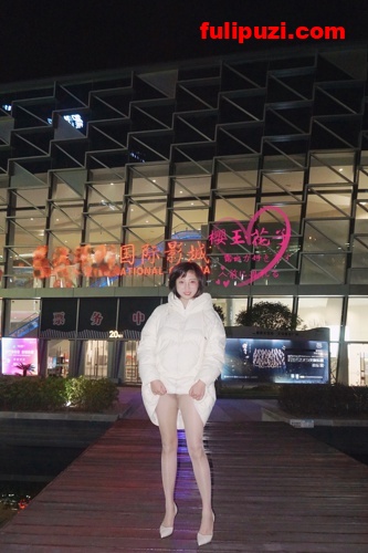 站长推荐！草榴第一美人樱玉花子最全27套原版自拍外拍作品合集【830P/1G】