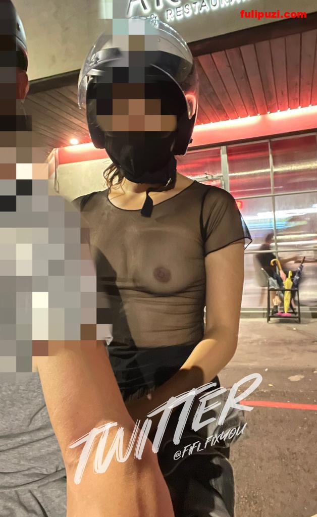 台中情侣【fifi_fixyou】推特疯狂露出 人前低胸装透视装&大胆全裸秀身材【341P+1V/152M】