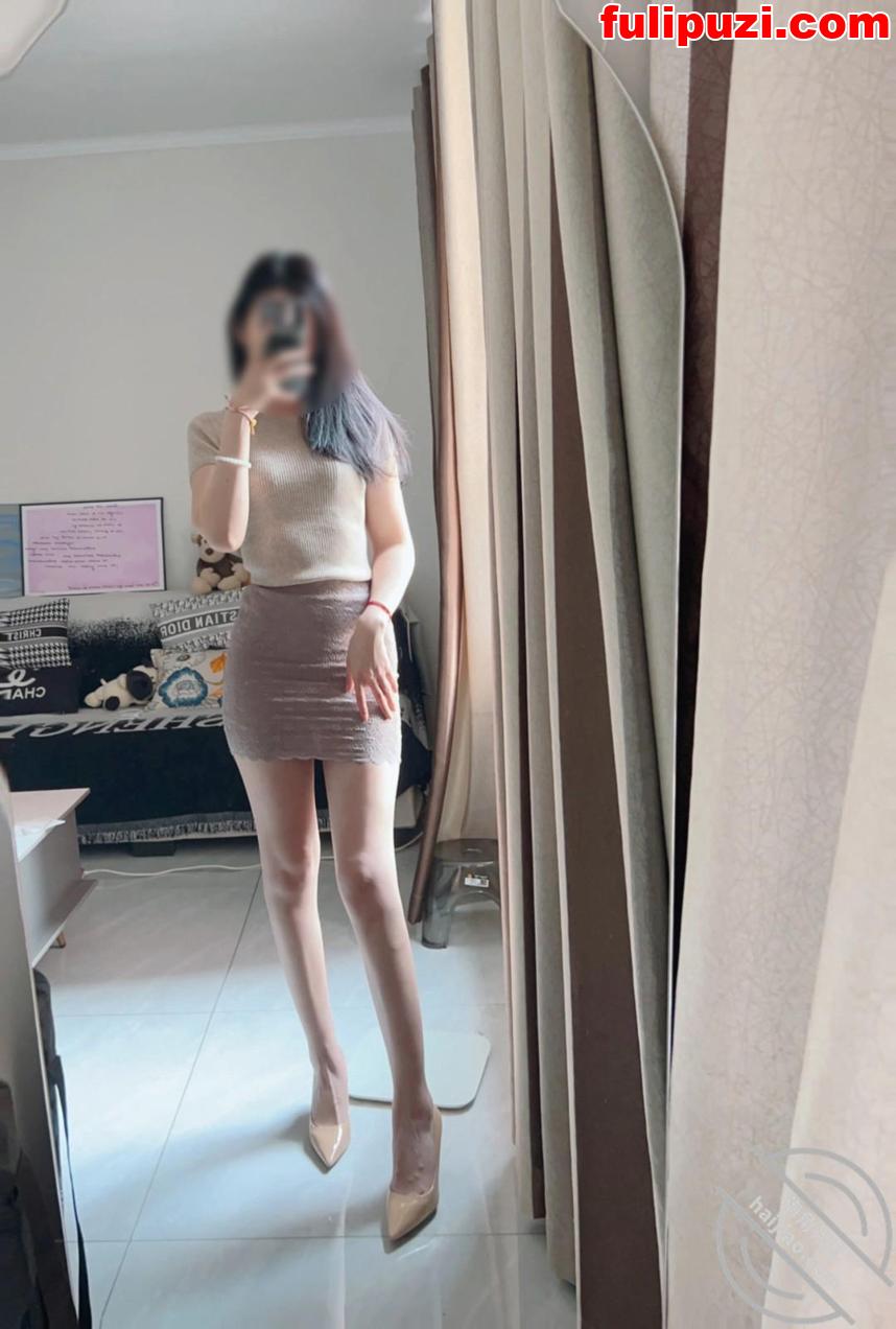 海角逆子和美艳翘臀巨乳小妈乱伦 强攻小妈骚气冲天大奶子晃个不停【278P+11V/1.4G】