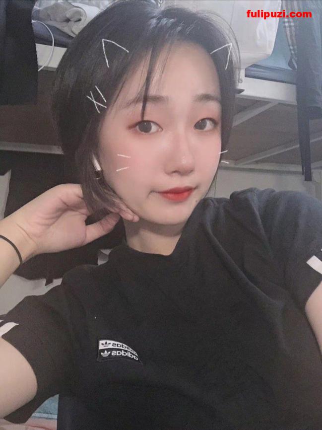 终极露脸反差学生妹！又圆又白天然极品大奶美眉【林子祎】定制私拍自慰揉奶【226P+117V/469M】