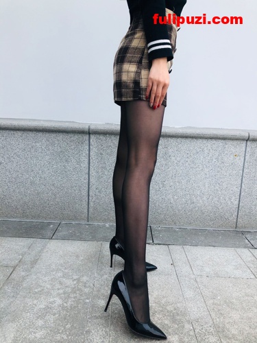 黑丝高跟控最爱！ 推特【长腿琪姐】各种黑丝美腿诱惑自拍【407M/186M】
