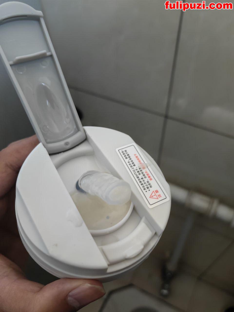 精品电报群【恋物癖加料聚集地】 各种变态老哥整活大会【1488P+321V/4.78G】