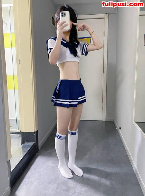 海角大神和亲侄女的真实乱伦叙事 侄女被破除内射小穴流精不止【670P+18V/3G】