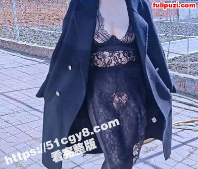 51原创大神绿母少年阿宾合集 带骚妈露天大院做爱灶台上高潮精液滴进锅里【60P+5V/2.77G】