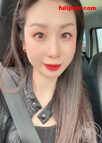 重磅！收费论坛超强乱伦首发！姐夫楼下做饭弟弟和高颜值姐姐楼梯口操逼【268P+11V/337M】