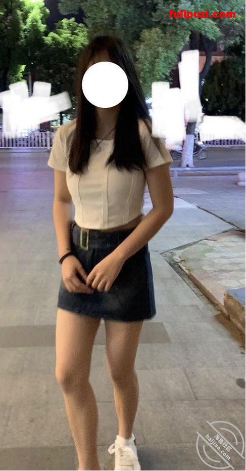 海角大神【爱女儿的每一天】和大奶女儿小沫乱伦 让女儿边给男朋友打电话边操她【370P+41V/4.96G】