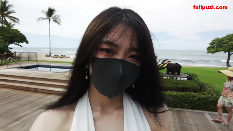 顶流网红HongKongDoll（玩偶姐姐）【夏日回忆】系列三部曲合集 面朝大海狂插嫩穴【3V/5.3G】