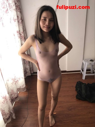 坑女友精选：样子很不错的新婚人妻杨娇娇大尺度自拍泄密图片+视频【340P+4V/171M】