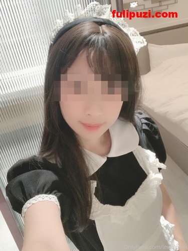 【逃亡】Onlyfans国产女m21岁小母狗优咪 6个半小时强制高潮爽到爆炸【524P+243V/17.4G】