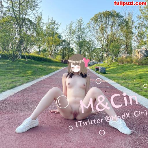 推特情侣【M＆Cin】极品福利 母狗女友肛塞乳环人前露出3P4P【182P+11V/116M】