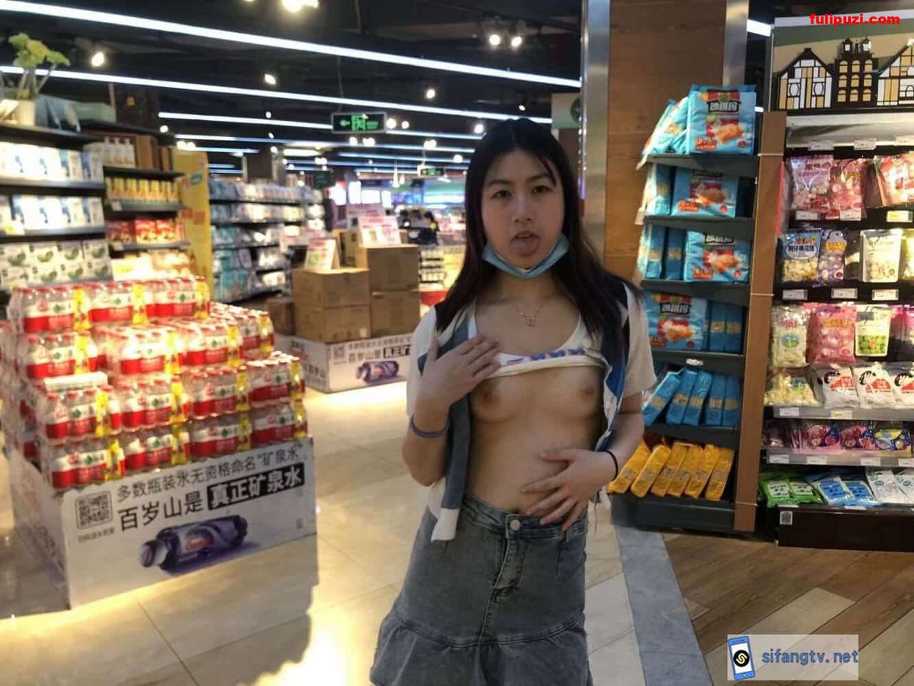 广东珠海夫妻情趣交流群重磅流出嫩妻母狗欢欢全裸露出酒店3P无套三通【211P+100V/3.1G】