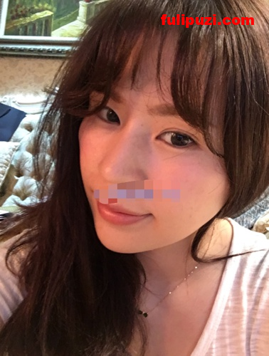 百度云泄密系列11-美女宝妈胡琪大尺度自拍流出，奶头真大！【380P+6V/1.34G】
