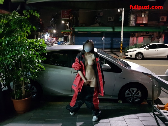 警局门口露出上新闻！Tumblr曾经很火的高学历台湾妹子nanamyslut完整版【440P+3V/107M】