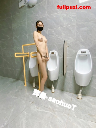稀有绝版精品福利！ 推特大胸蜂腰反差婊【辉晨】淫荡日常露出自拍【156P+5V/80M】