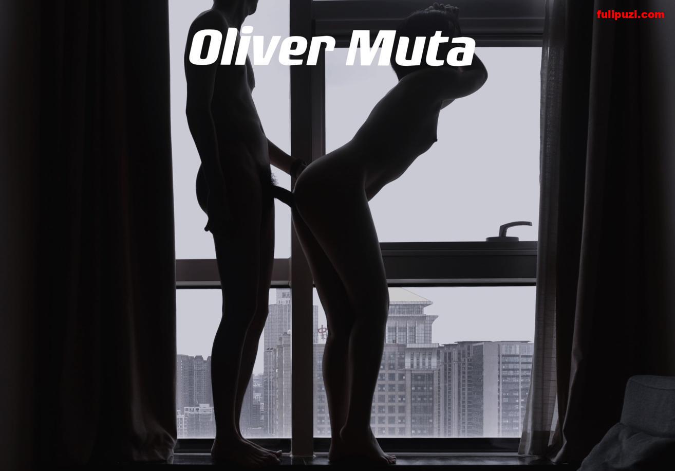 推特极品露脸美女【OliverMuta】反差自拍 冬日全裸温泉性感妩媚【70P+1V/22M】
