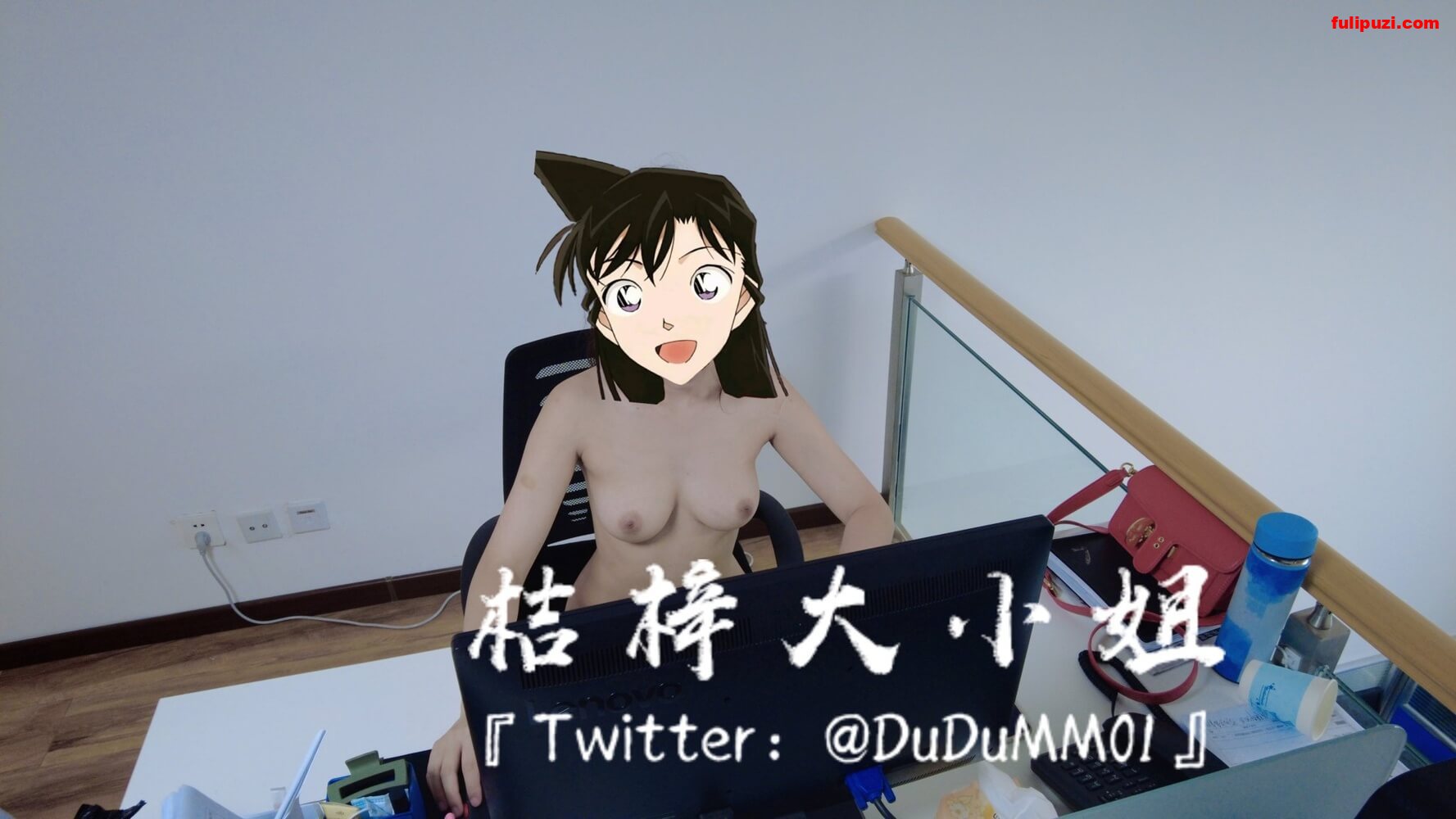 推特女神【桔梓大小姐】超强露出 办公室全裸公园电梯超强人前露出【453P+41V/289M】
