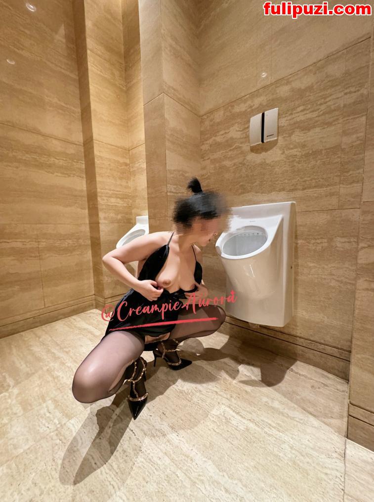 易高潮体质爱露出的K9反差婊 【阿罗拉】 推特福利【135P+52/372M】