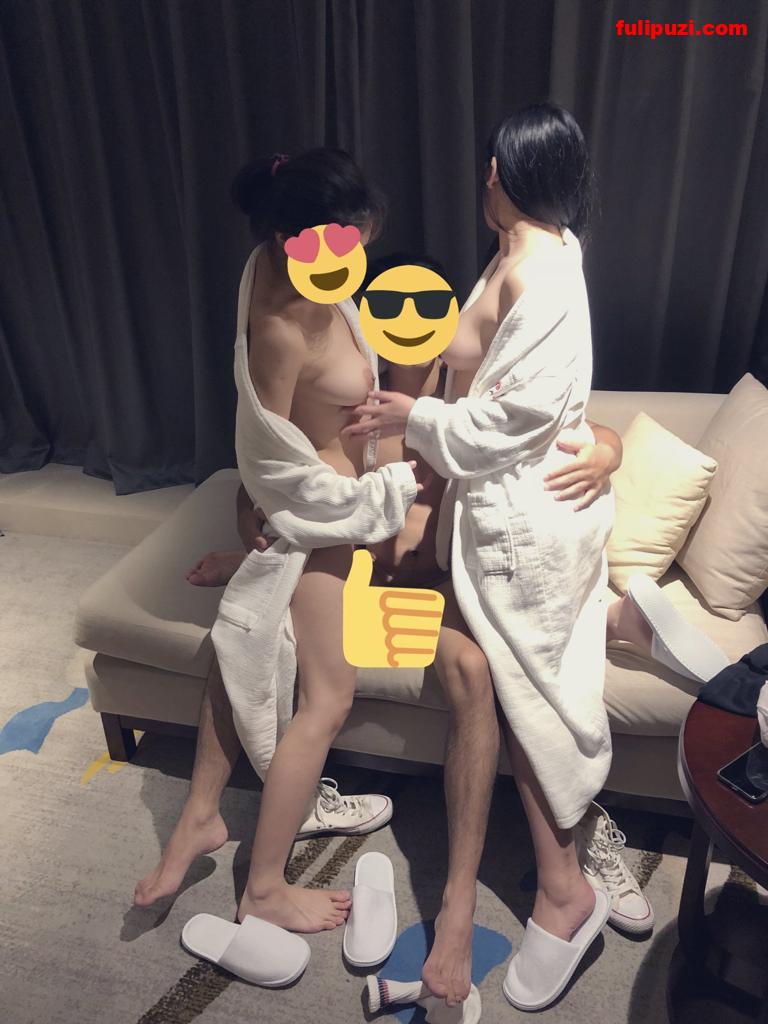 推特优质小夫妻【MANGO】情趣自拍 娇妻和肌肉单男3P被后入操的嗷嗷叫【147P+32V/225M】