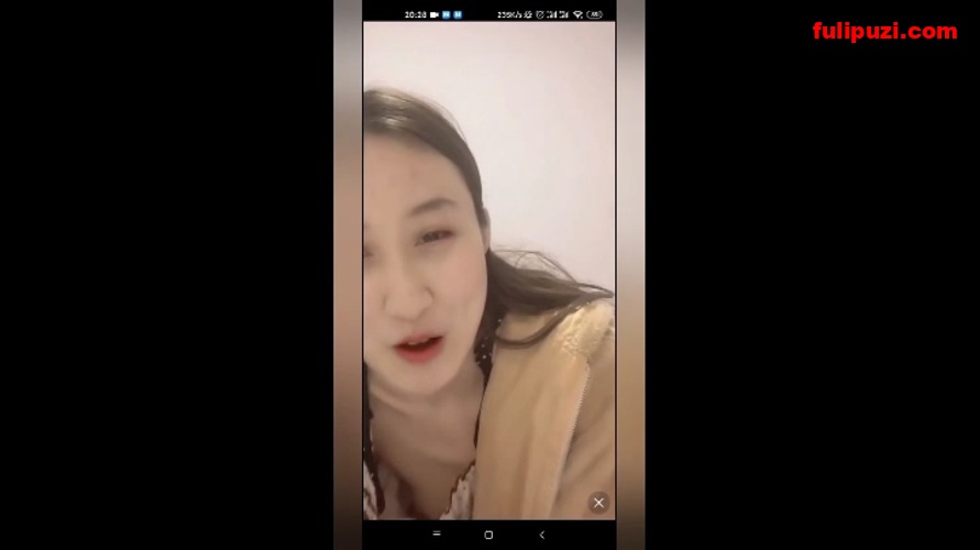 抖音上的走光瞬间 少妇少女都有最爱哪低头一瞬间的美丽闪现【1V/640M】