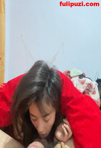 重磅泄密！准新娘薛X被未婚夫婚床上爆操浓精液射脸敷面膜原档流出【5P+7V/2.32G】