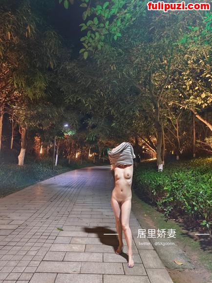 丰满反差人妻【居里娇妻】推特福利 大长腿蜜桃臀全裸露出秀美逼【619P+15V/227M】